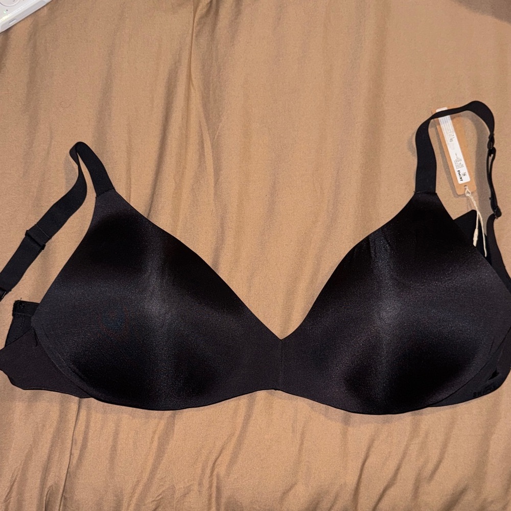 SKIMS BRAND NEW 36H